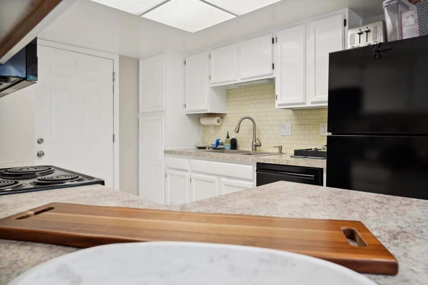 Detail Gallery Image 11 of 30 For 169 Terry Loop, Watsonville,  CA 95076 - 2 Beds | 2/1 Baths