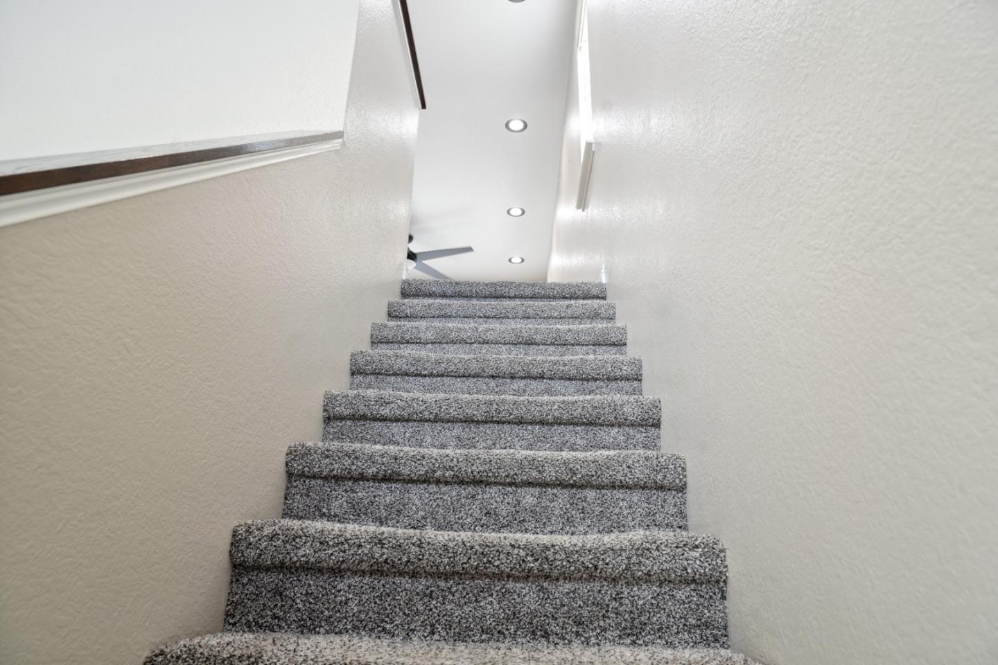 Detail Gallery Image 17 of 30 For 169 Terry Loop, Watsonville,  CA 95076 - 2 Beds | 2/1 Baths