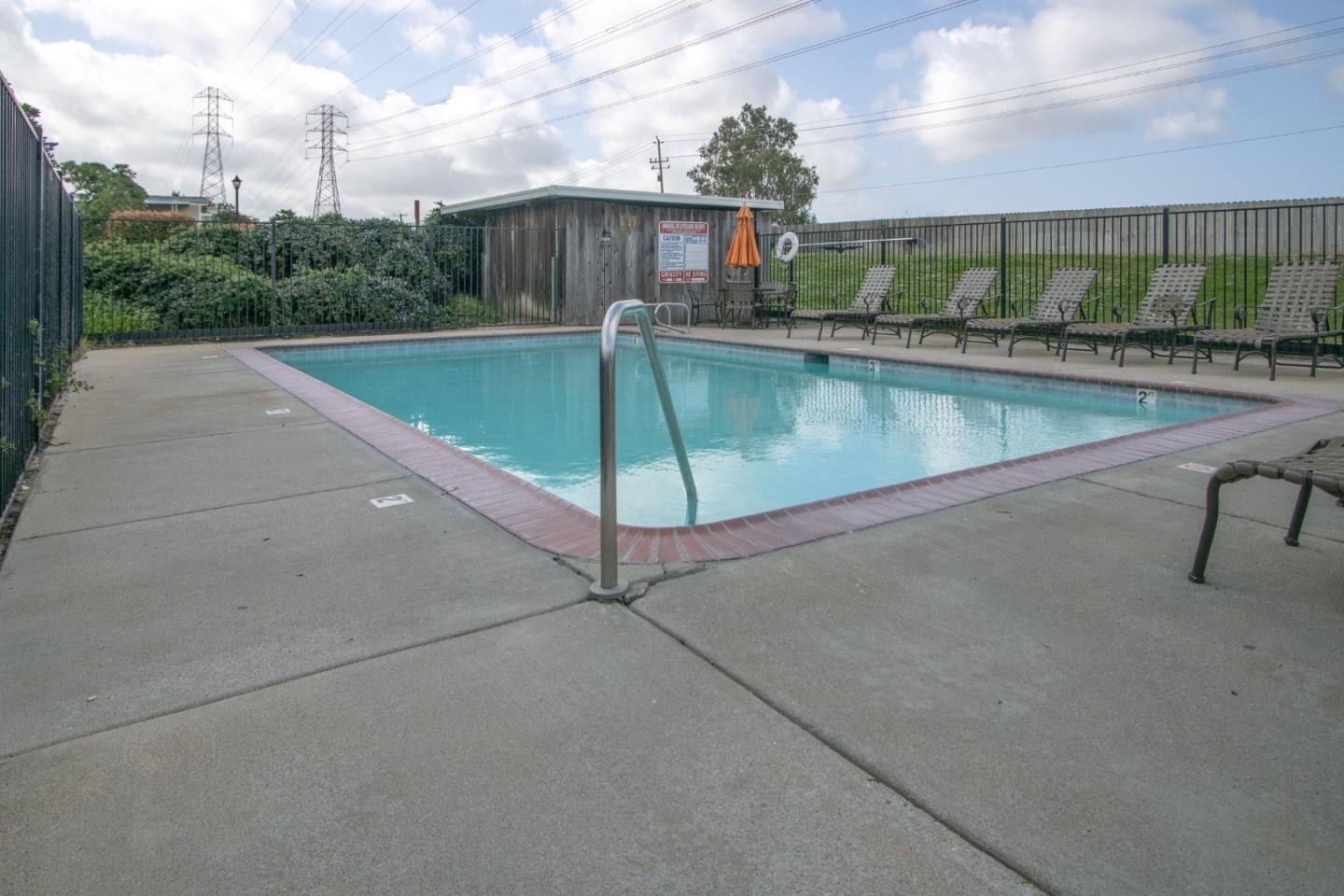 Detail Gallery Image 13 of 20 For 13352 Brisa Del Mar #293,  Castroville,  CA 95012 - 3 Beds | 2 Baths
