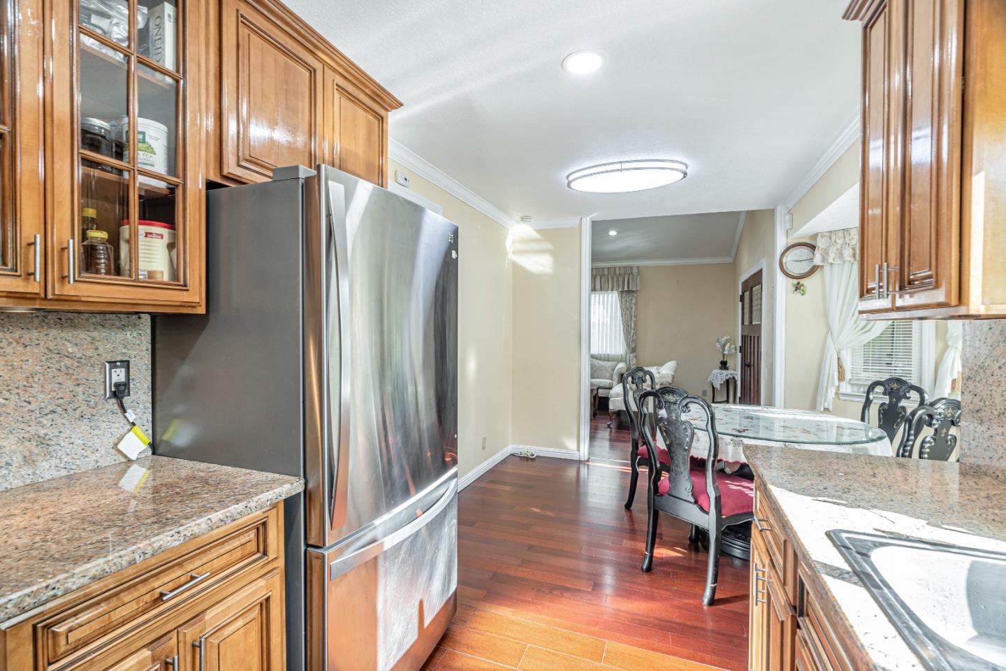 Detail Gallery Image 13 of 36 For 2822 White Acres Dr, San Jose,  CA 95148 - 3 Beds | 3 Baths