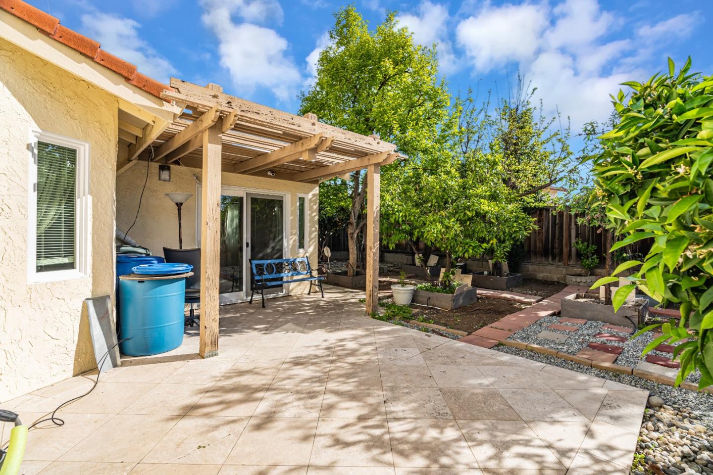 Detail Gallery Image 35 of 36 For 2822 White Acres Dr, San Jose,  CA 95148 - 3 Beds | 3 Baths
