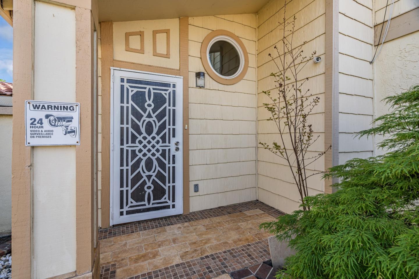 Detail Gallery Image 5 of 36 For 2822 White Acres Dr, San Jose,  CA 95148 - 3 Beds | 3 Baths