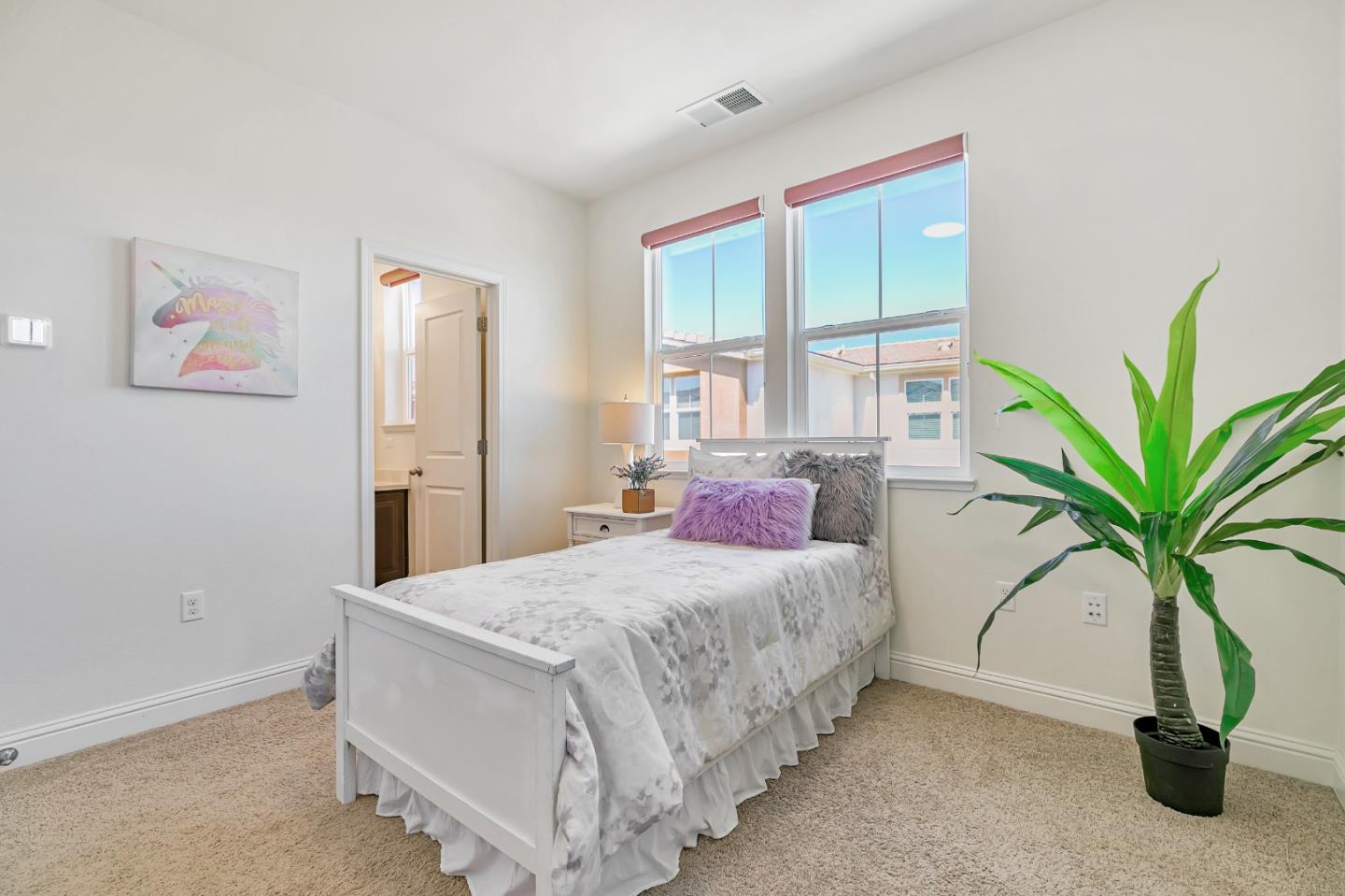 Detail Gallery Image 19 of 32 For 4567 Huntington Ln, San Jose,  CA 95136 - 2 Beds | 2/1 Baths