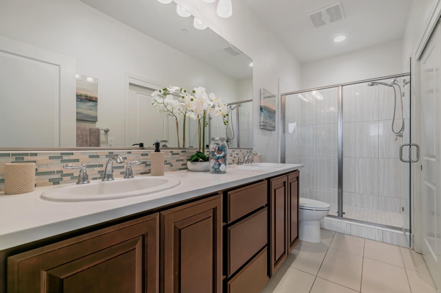 Detail Gallery Image 25 of 32 For 4567 Huntington Ln, San Jose,  CA 95136 - 2 Beds | 2/1 Baths