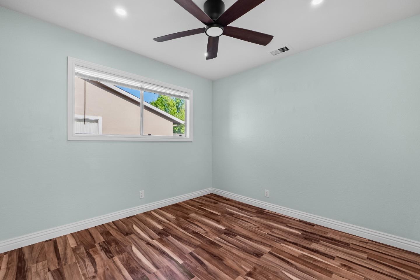 Detail Gallery Image 17 of 30 For 157 Ethyl Ct #3,  Milpitas,  CA 95035 - 2 Beds | 1 Baths