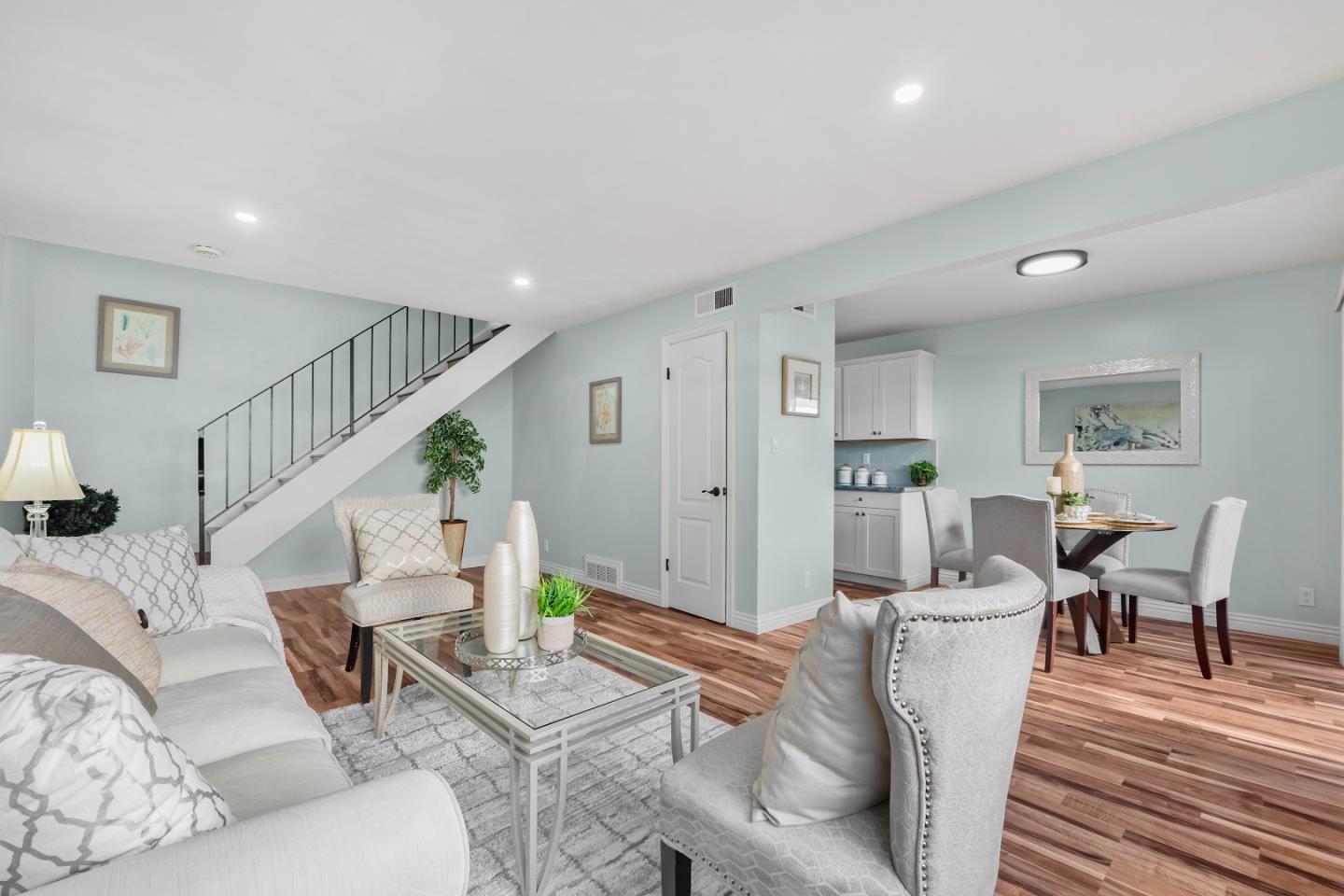 Detail Gallery Image 6 of 30 For 157 Ethyl Ct #3,  Milpitas,  CA 95035 - 2 Beds | 1 Baths