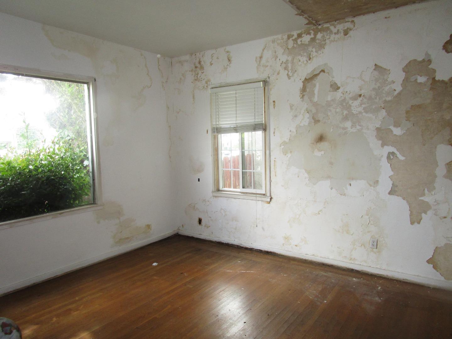 Detail Gallery Image 2 of 13 For 2625 High St, Oakland,  CA 94619 - 2 Beds | 2 Baths