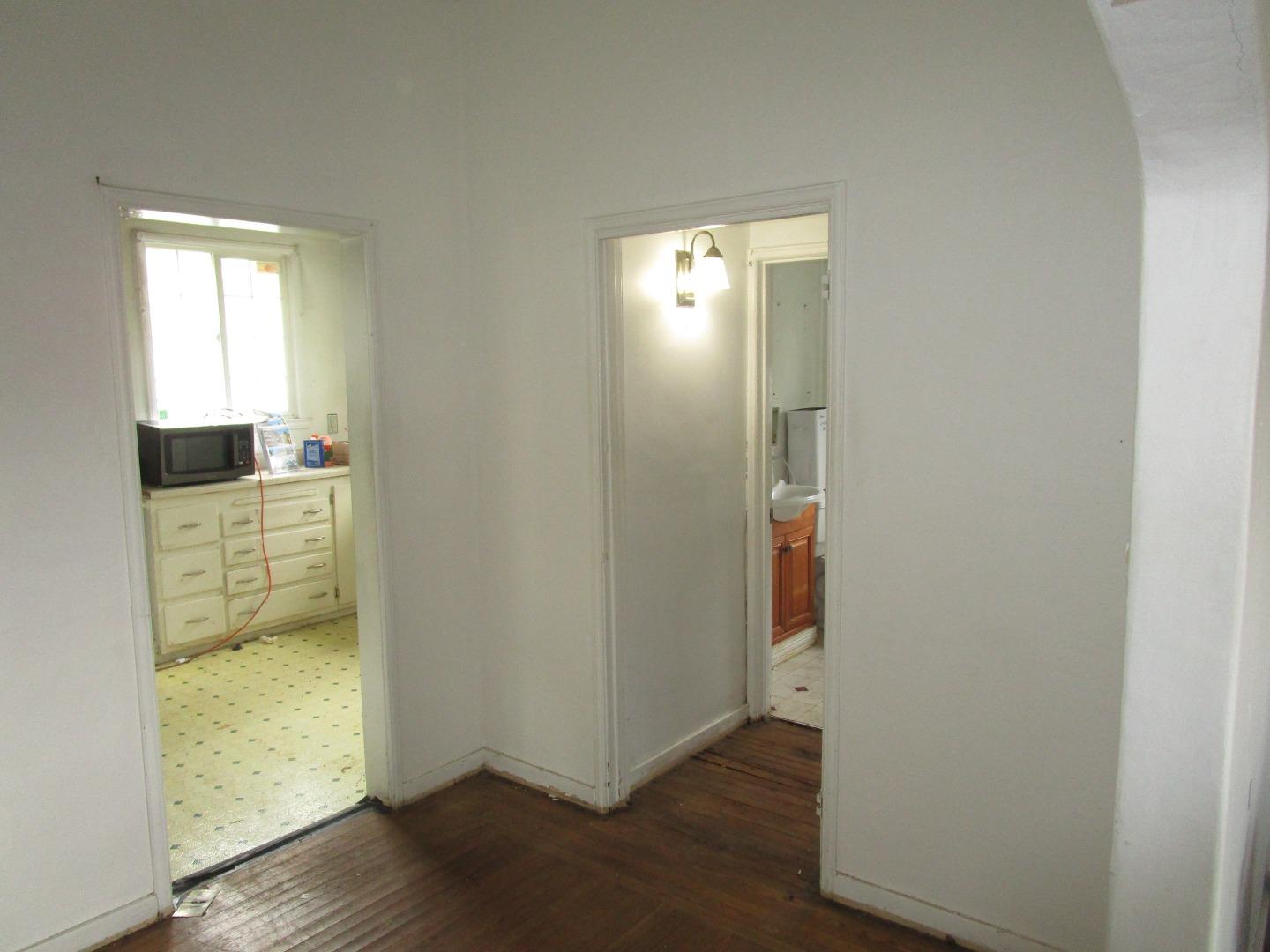 Detail Gallery Image 6 of 13 For 2625 High St, Oakland,  CA 94619 - 2 Beds | 2 Baths