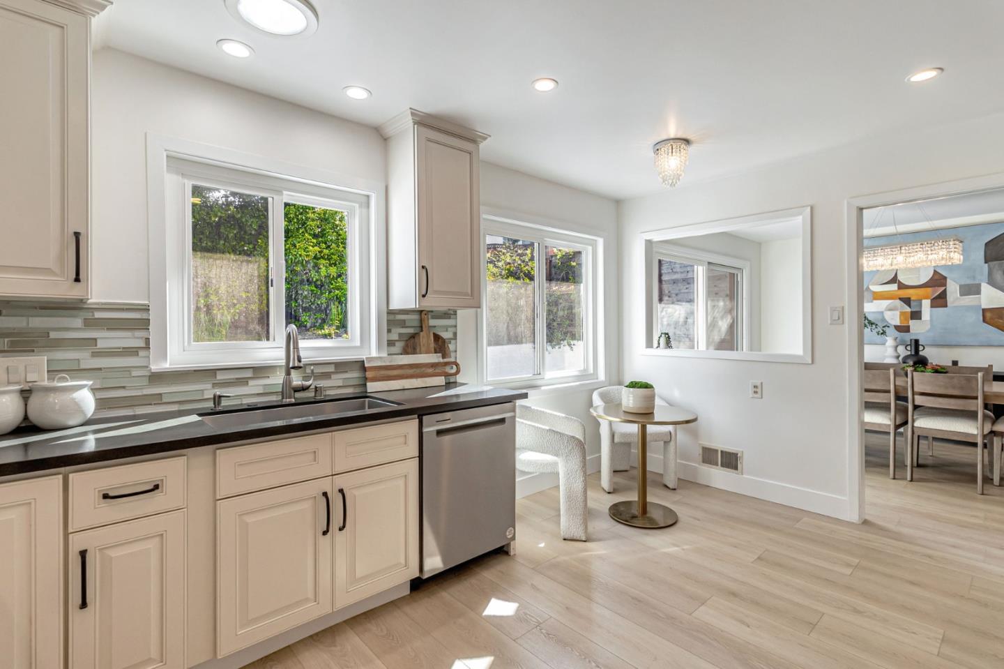 Detail Gallery Image 17 of 54 For 3593 Fernwood St, San Mateo,  CA 94403 - 3 Beds | 2 Baths