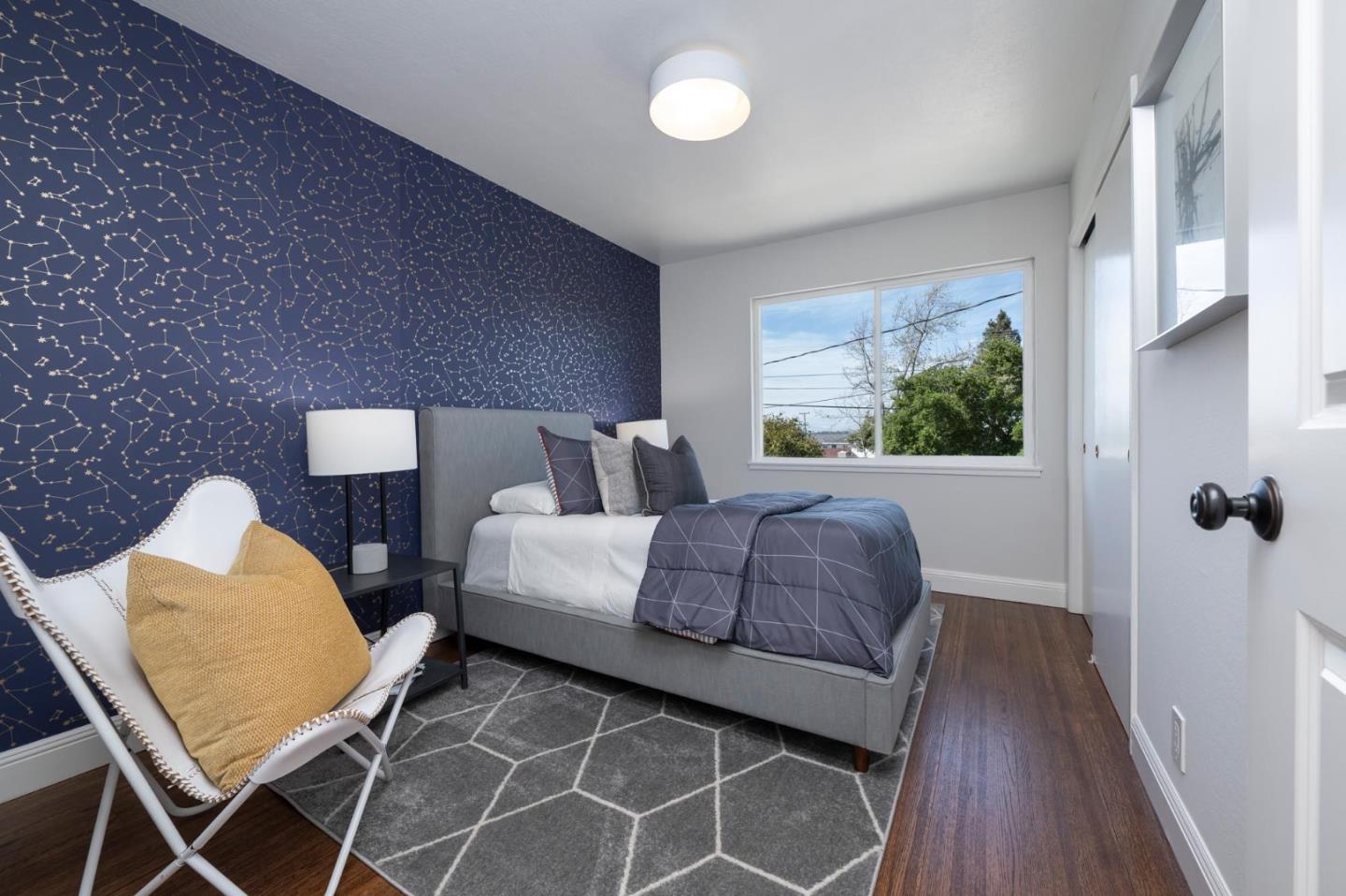 Detail Gallery Image 17 of 35 For 3707 Naughton Ave, Belmont,  CA 94002 - 3 Beds | 2 Baths