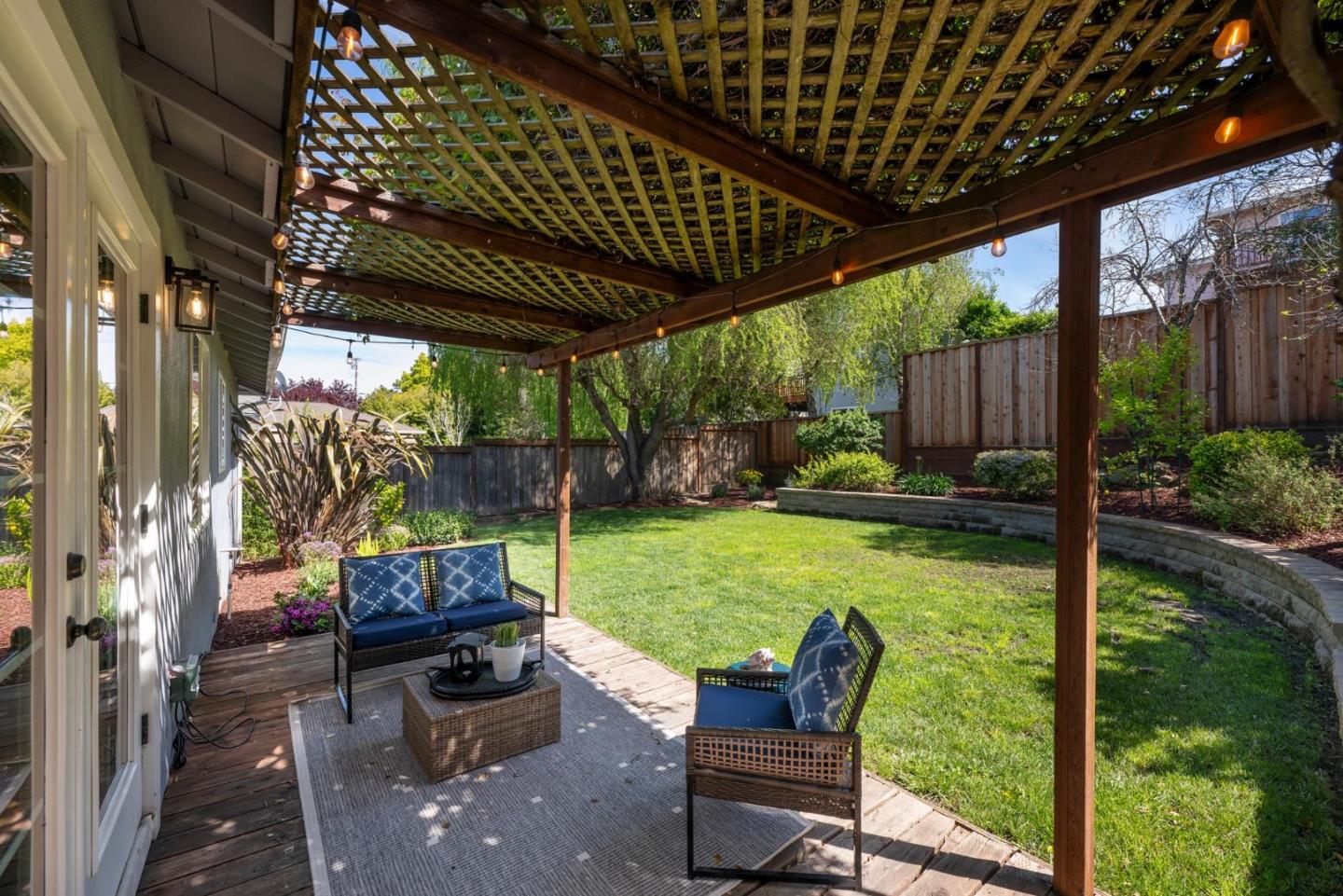 Detail Gallery Image 22 of 35 For 3707 Naughton Ave, Belmont,  CA 94002 - 3 Beds | 2 Baths