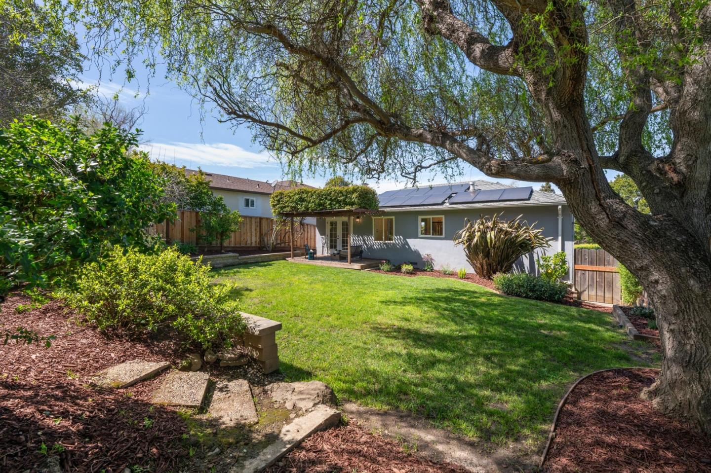 Detail Gallery Image 24 of 35 For 3707 Naughton Ave, Belmont,  CA 94002 - 3 Beds | 2 Baths