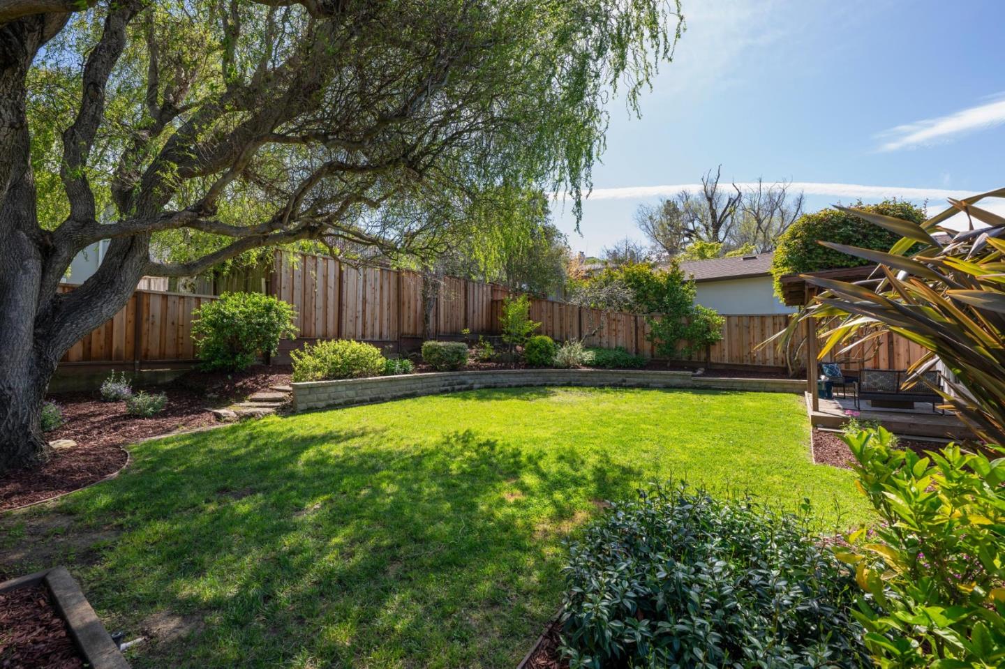 Detail Gallery Image 26 of 35 For 3707 Naughton Ave, Belmont,  CA 94002 - 3 Beds | 2 Baths