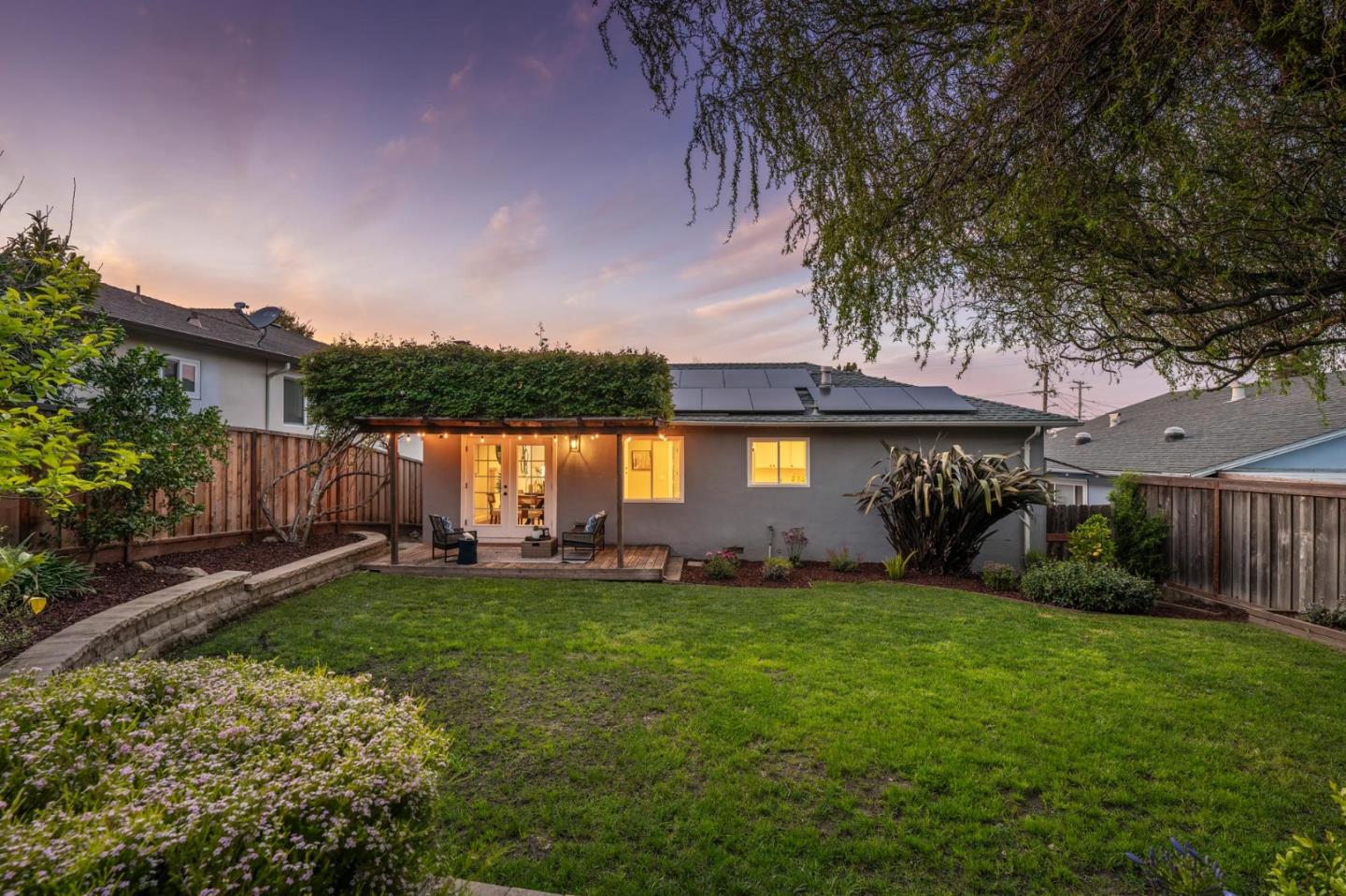 Detail Gallery Image 29 of 35 For 3707 Naughton Ave, Belmont,  CA 94002 - 3 Beds | 2 Baths