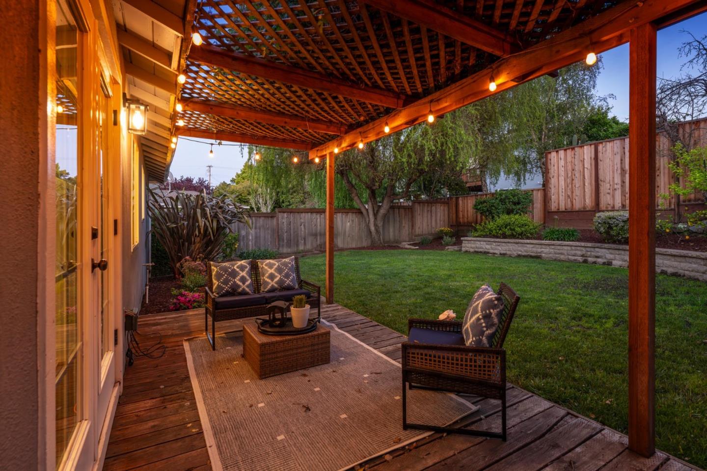 Detail Gallery Image 32 of 35 For 3707 Naughton Ave, Belmont,  CA 94002 - 3 Beds | 2 Baths