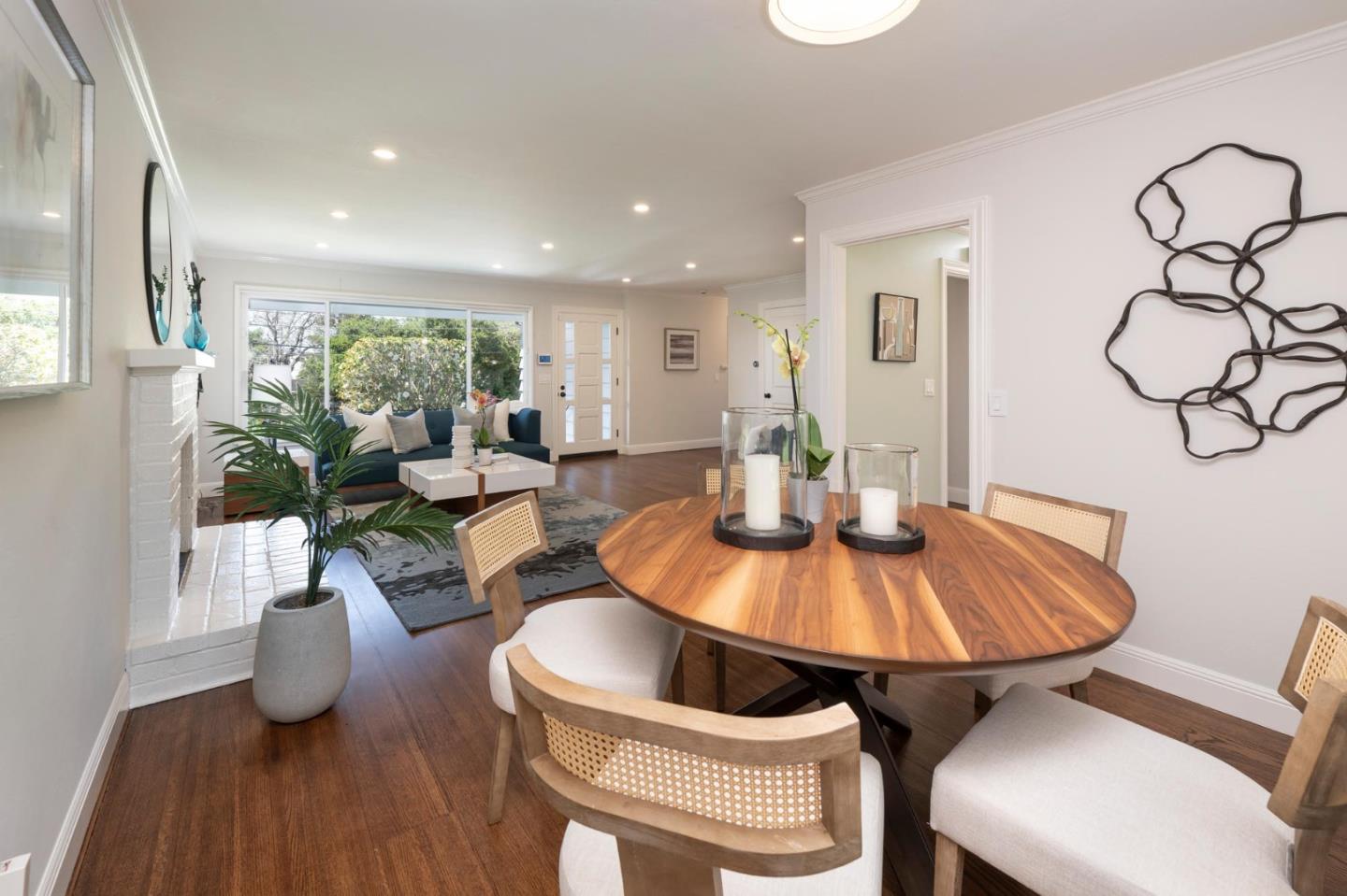 Detail Gallery Image 9 of 35 For 3707 Naughton Ave, Belmont,  CA 94002 - 3 Beds | 2 Baths