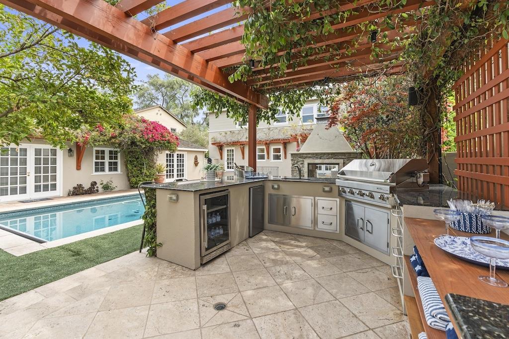 Detail Gallery Image 64 of 79 For 1335 Emory St, San Jose,  CA 95126 - 4 Beds | 3 Baths