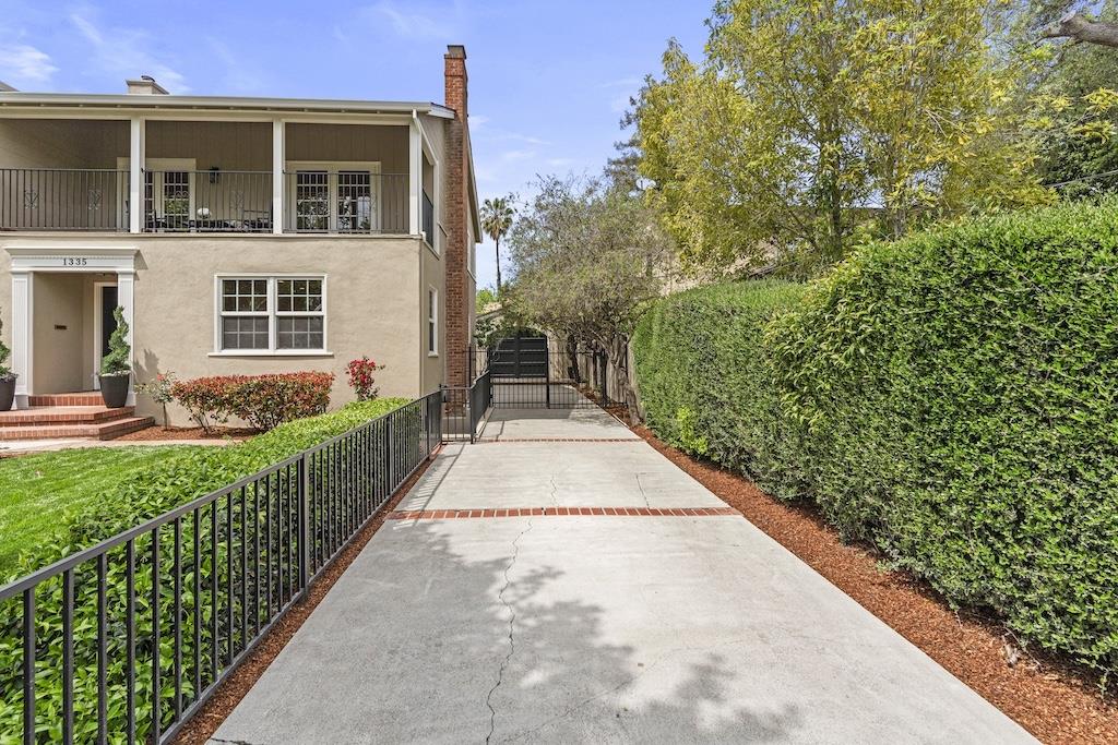 Detail Gallery Image 71 of 79 For 1335 Emory St, San Jose,  CA 95126 - 4 Beds | 3 Baths