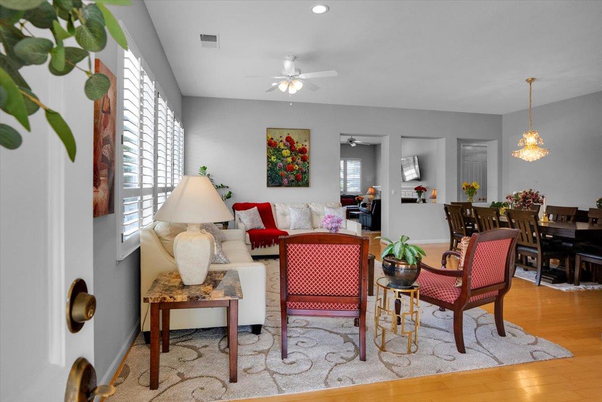 Detail Gallery Image 9 of 40 For 8873 Wine Valley Cir, San Jose,  CA 95135 - 3 Beds | 2 Baths