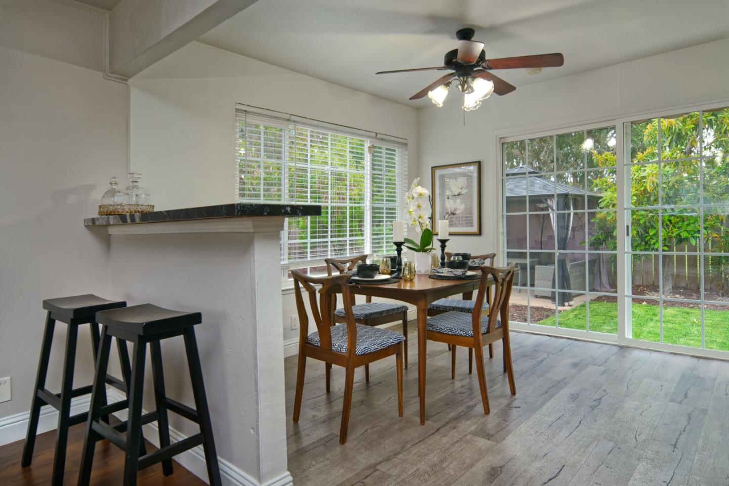 Detail Gallery Image 11 of 39 For 523 Bluefield Ct, San Jose,  CA 95136 - 6 Beds | 2 Baths