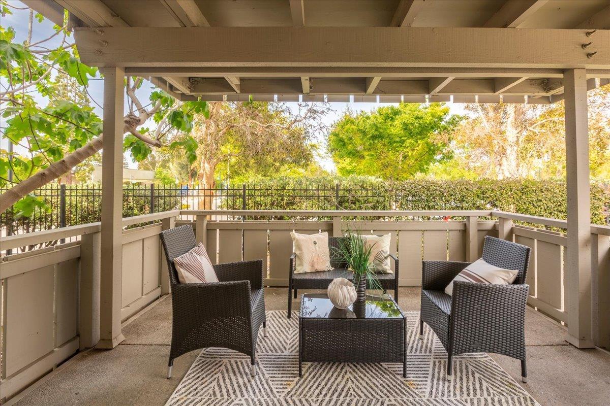 Detail Gallery Image 14 of 31 For 255 S Rengstorff Ave #99,  Mountain View,  CA 94040 - 2 Beds | 2 Baths