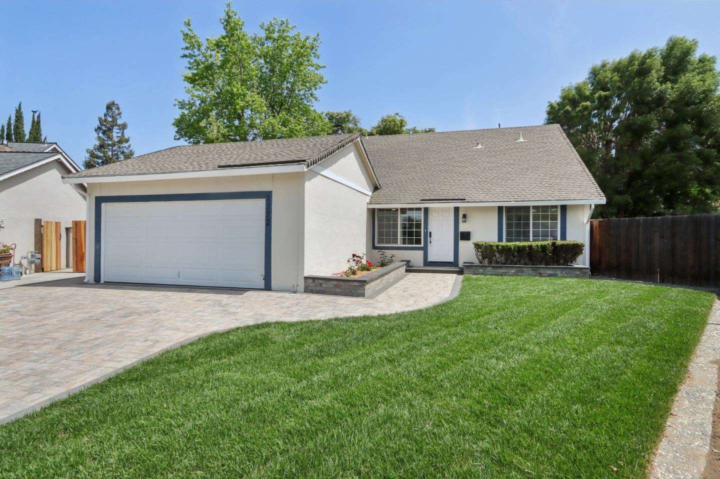 Detail Gallery Image 2 of 37 For 1272 Donohue Dr, San Jose,  CA 95131 - 4 Beds | 2 Baths