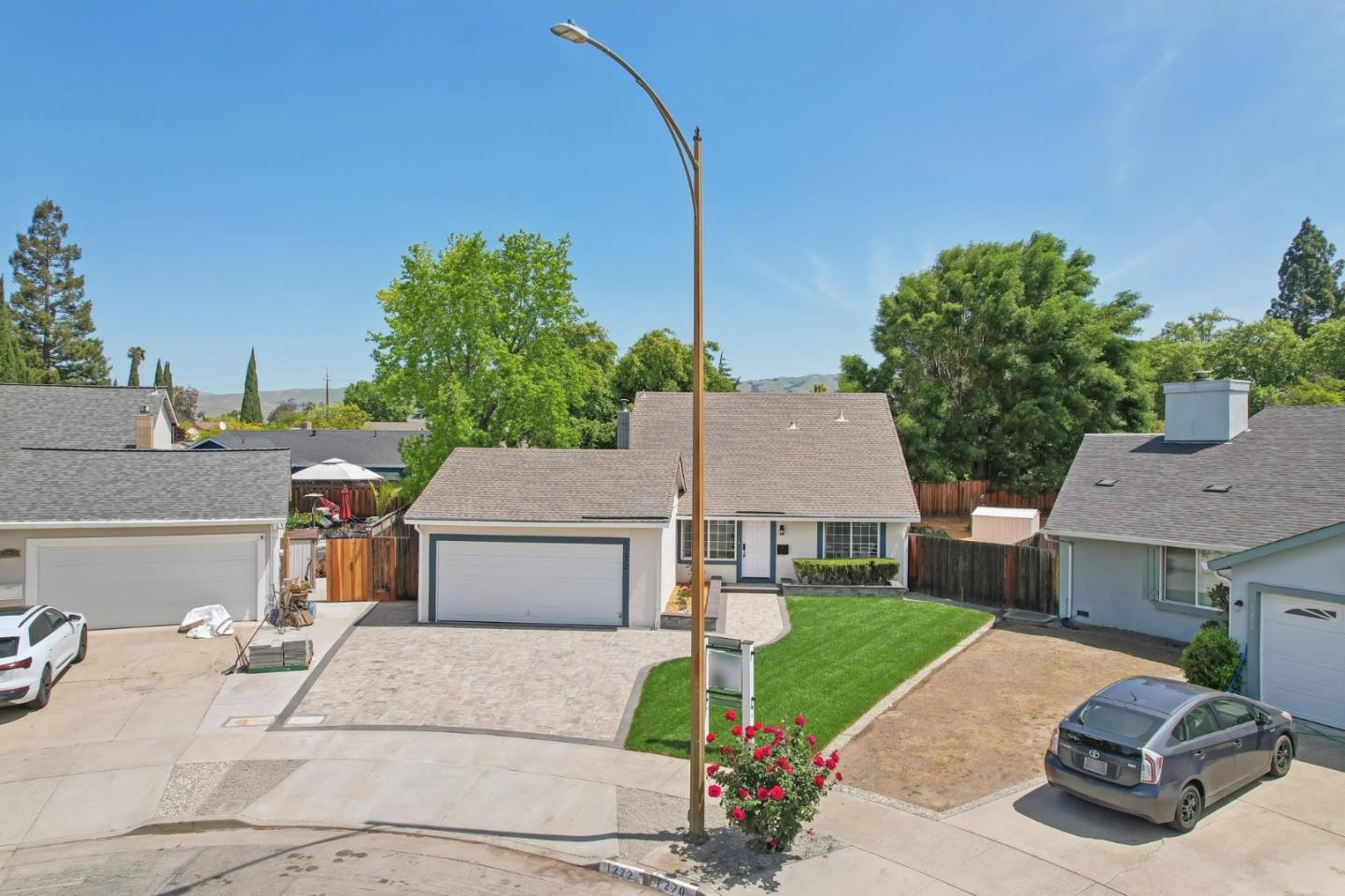 Detail Gallery Image 30 of 37 For 1272 Donohue Dr, San Jose,  CA 95131 - 4 Beds | 2 Baths