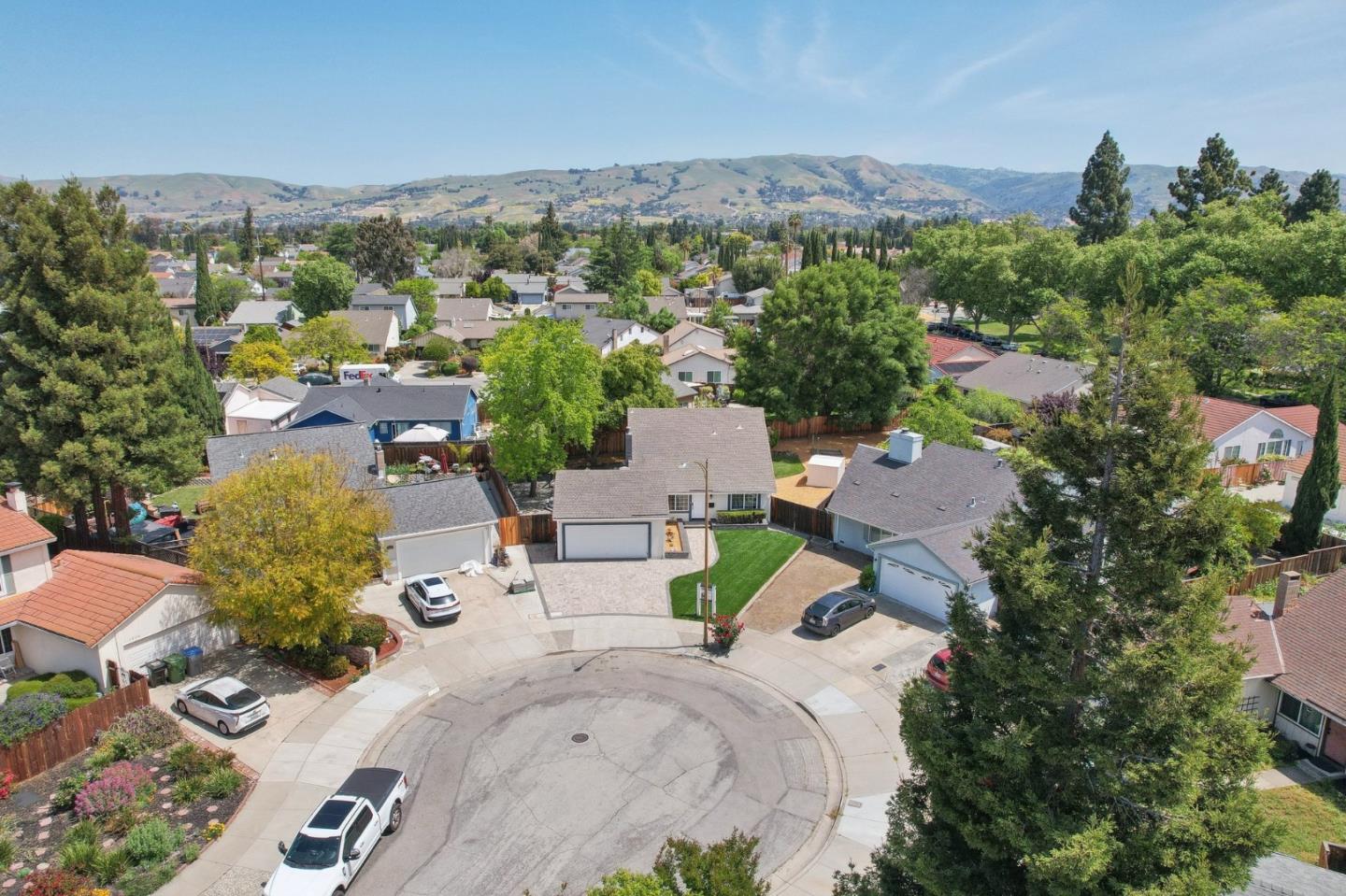 Detail Gallery Image 31 of 37 For 1272 Donohue Dr, San Jose,  CA 95131 - 4 Beds | 2 Baths