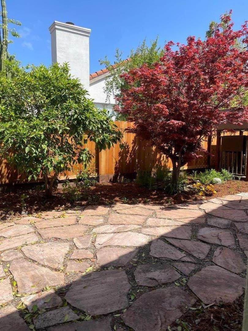 Detail Gallery Image 8 of 31 For 530 Chardonnay Way, Hollister,  CA 95023 - 3 Beds | 2 Baths