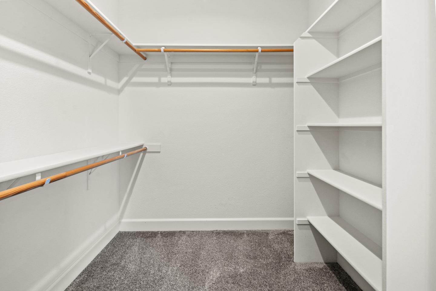 Detail Gallery Image 23 of 41 For 2602 Bluewater Ct, Marina,  CA 93933 - 3 Beds | 2/1 Baths