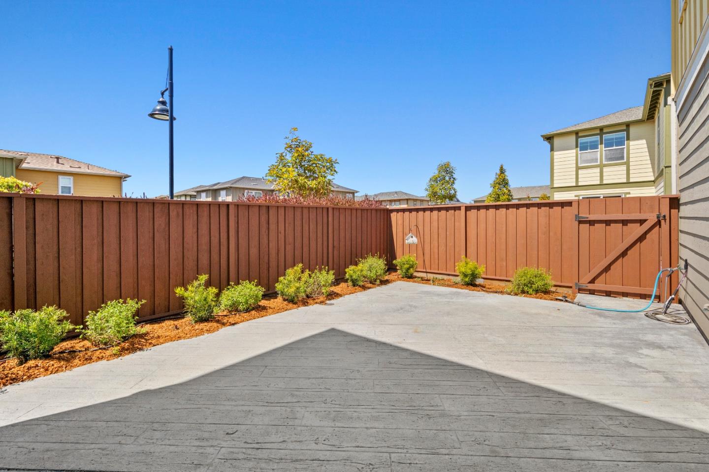 Detail Gallery Image 32 of 41 For 2602 Bluewater Ct, Marina,  CA 93933 - 3 Beds | 2/1 Baths