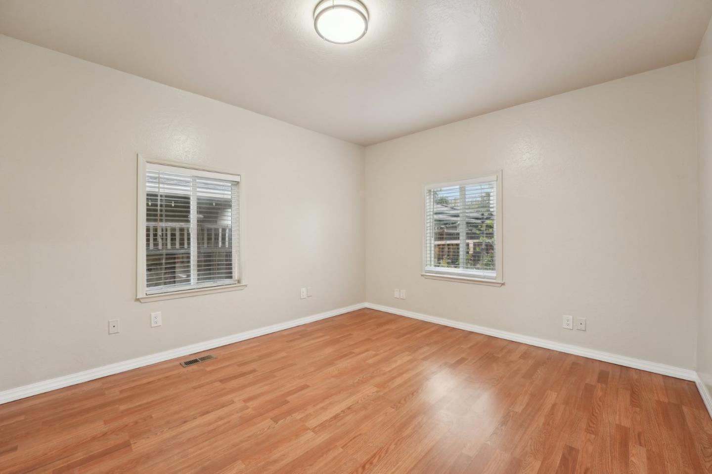 Detail Gallery Image 22 of 83 For 295 N 16th St, San Jose,  CA 95112 - 4 Beds | 2 Baths