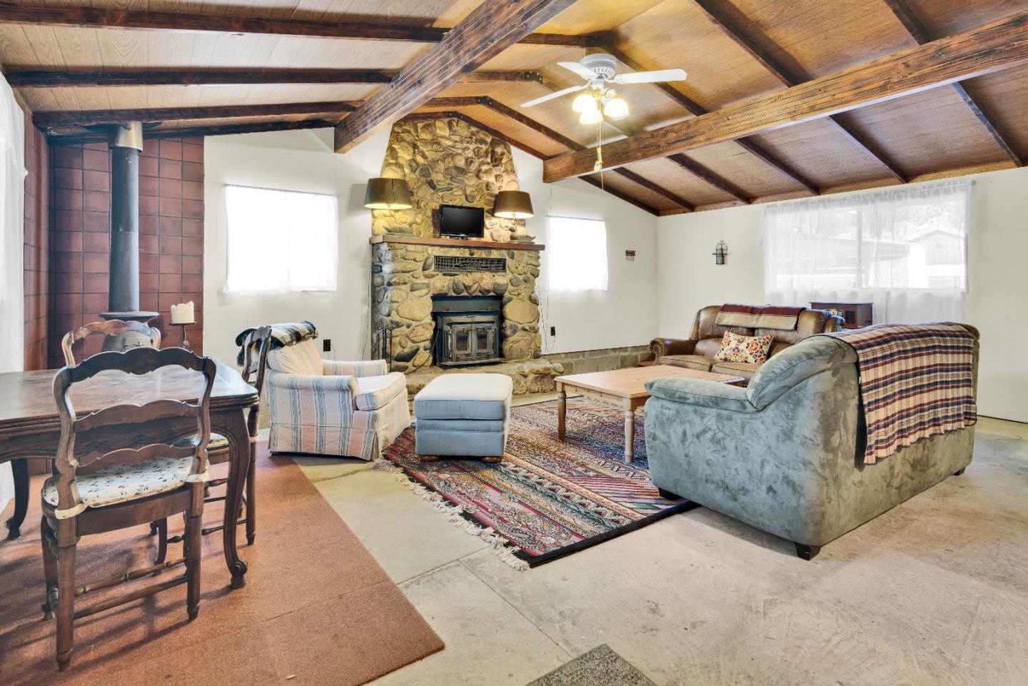 Detail Gallery Image 12 of 22 For 47527 Arroyo Seco #41,  Greenfield,  CA 93927 - 2 Beds | 1 Baths