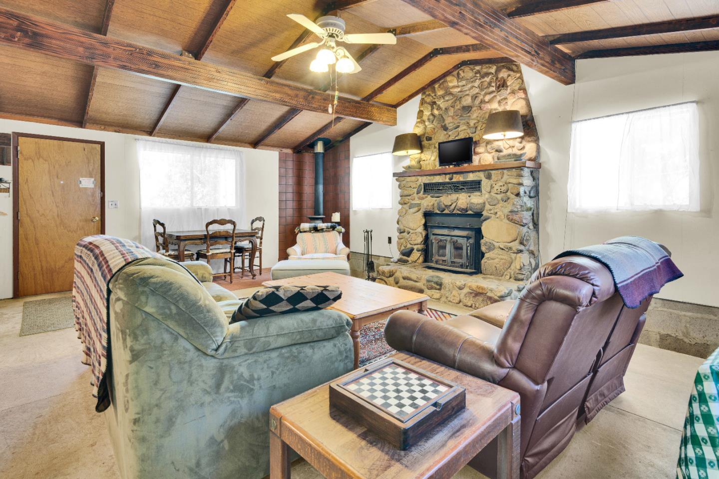 Detail Gallery Image 13 of 22 For 47527 Arroyo Seco #41,  Greenfield,  CA 93927 - 2 Beds | 1 Baths