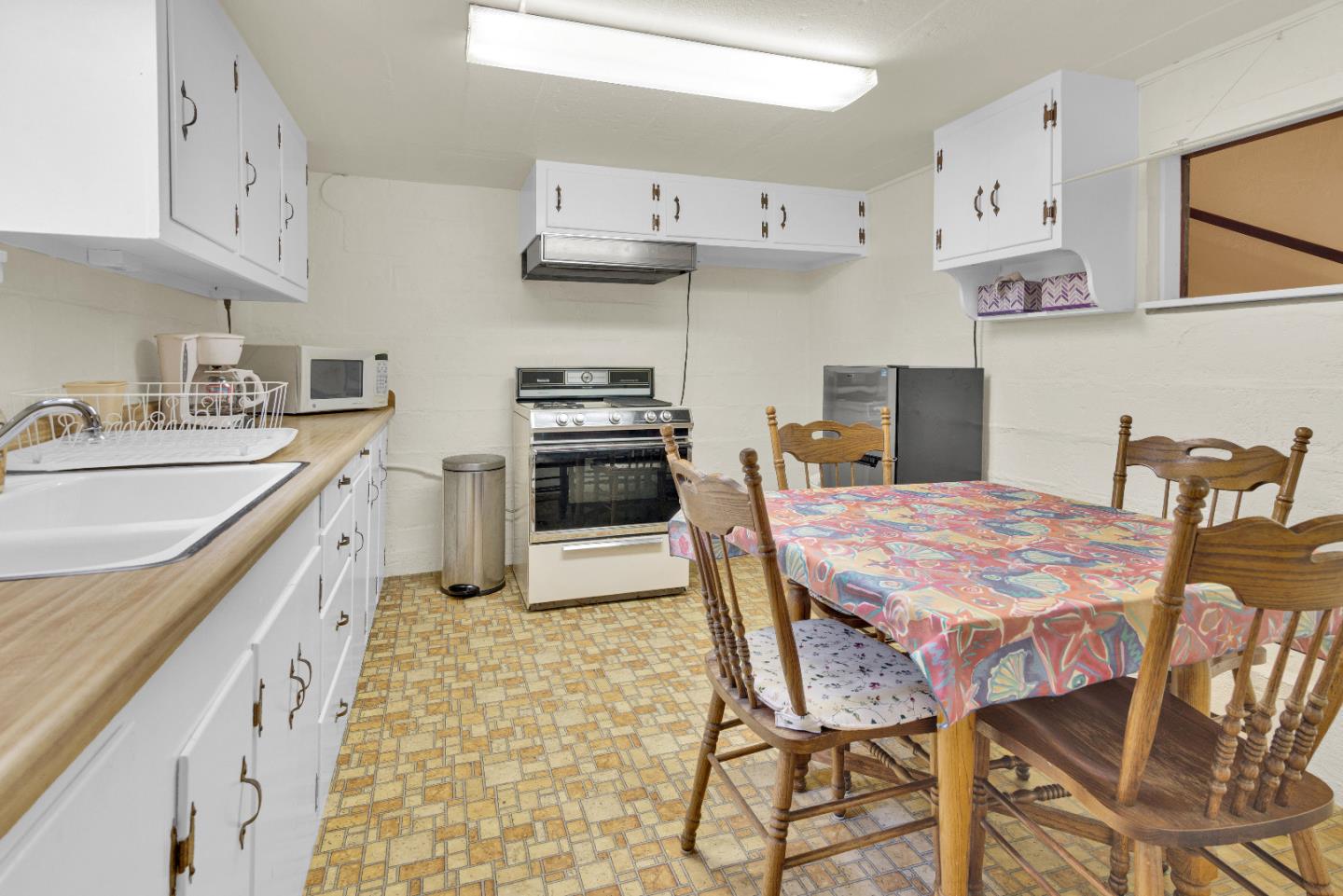 Detail Gallery Image 16 of 22 For 47527 Arroyo Seco #41,  Greenfield,  CA 93927 - 2 Beds | 1 Baths