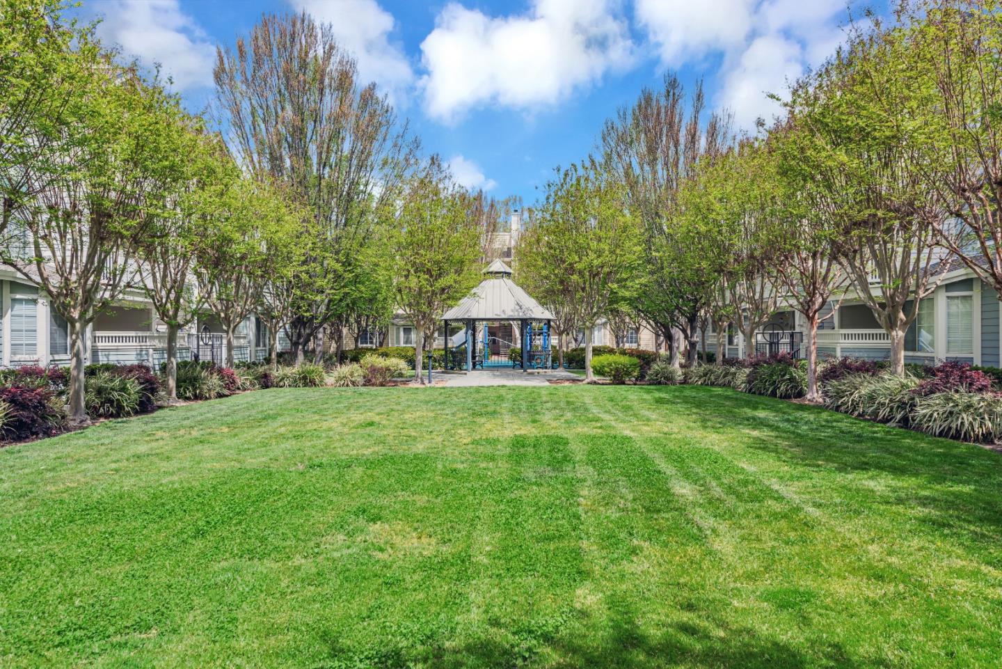 Detail Gallery Image 30 of 34 For 601 Arcadia Ter #205,  Sunnyvale,  CA 94085 - 2 Beds | 2 Baths
