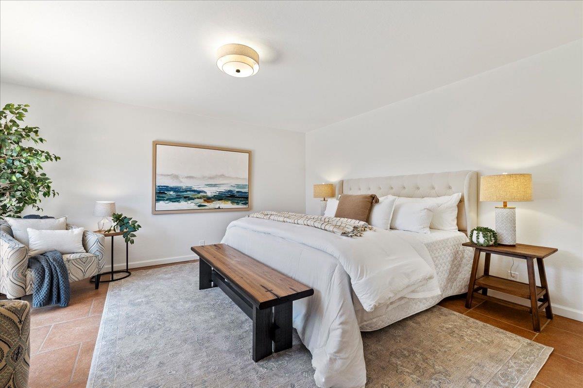 Detail Gallery Image 12 of 30 For 1049 Crestview Dr, Millbrae,  CA 94030 - 4 Beds | 3 Baths
