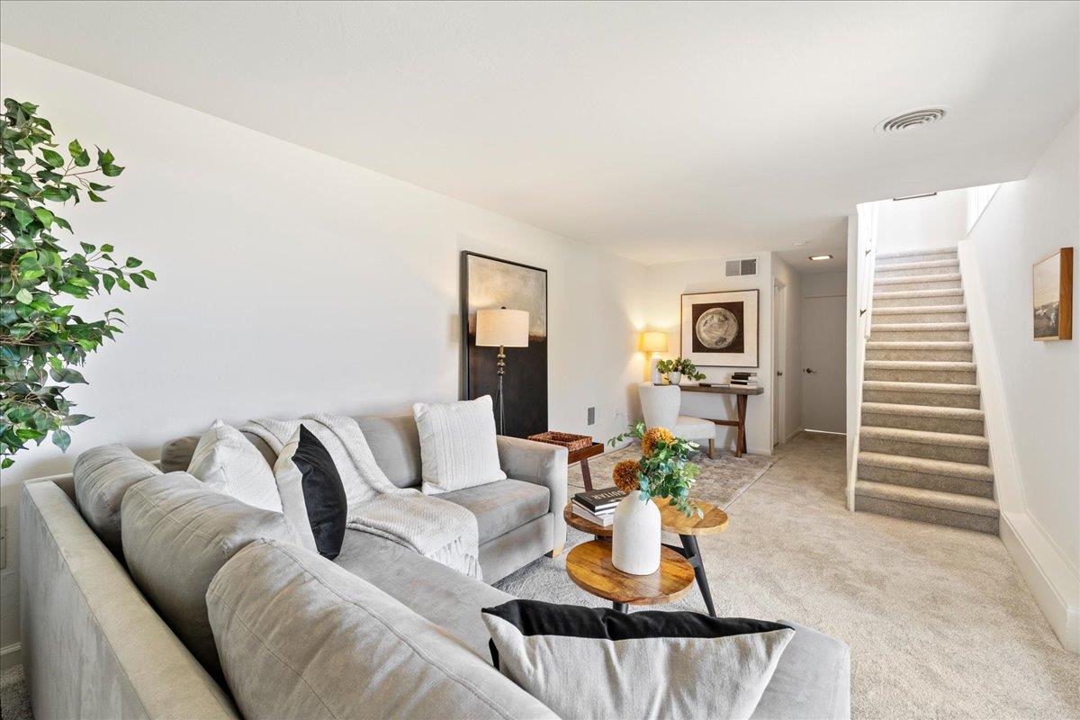 Detail Gallery Image 22 of 30 For 1049 Crestview Dr, Millbrae,  CA 94030 - 4 Beds | 3 Baths