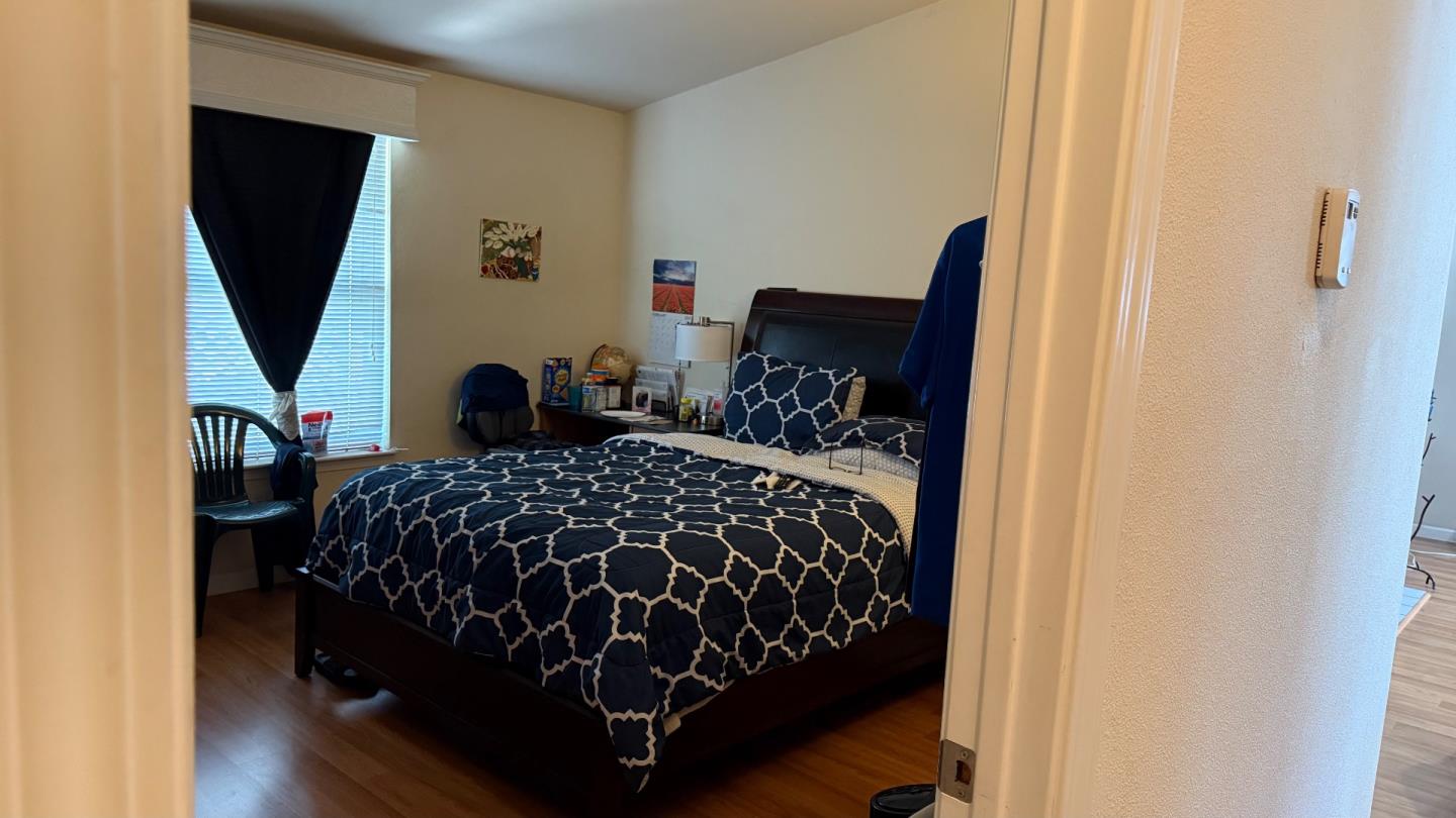Detail Gallery Image 5 of 8 For 1085 Tasman Dr #483,  Sunnyvale,  CA 94089 - 3 Beds | 2 Baths