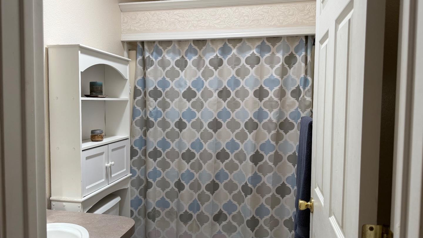 Detail Gallery Image 9 of 12 For 1085 Tasman Dr #483,  Sunnyvale,  CA 94089 - 3 Beds | 2 Baths