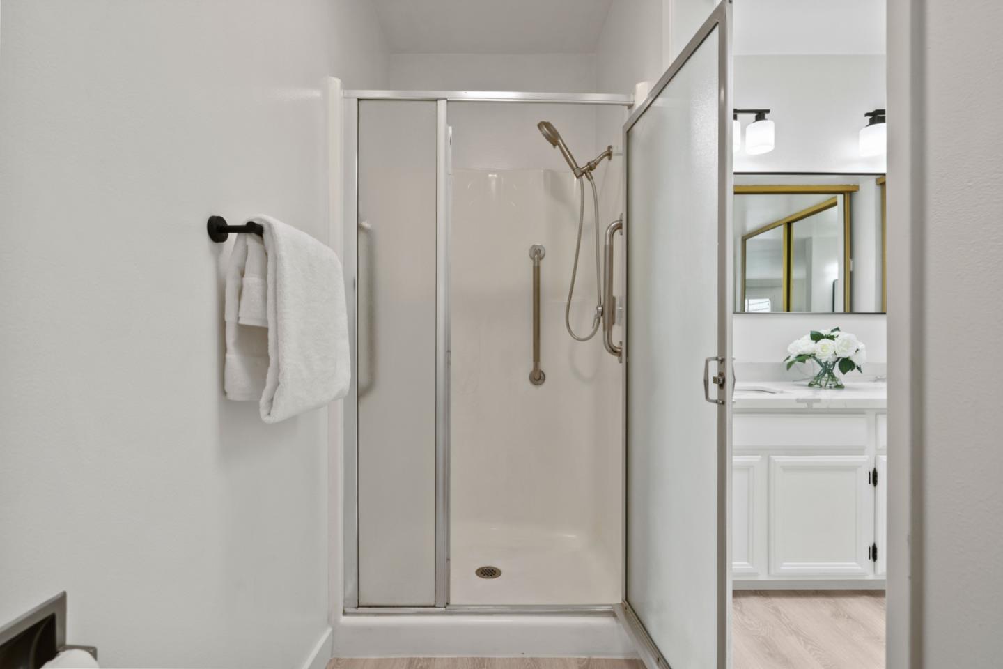 Detail Gallery Image 26 of 50 For 2617 Hastings Dr, Belmont,  CA 94002 - 3 Beds | 2 Baths