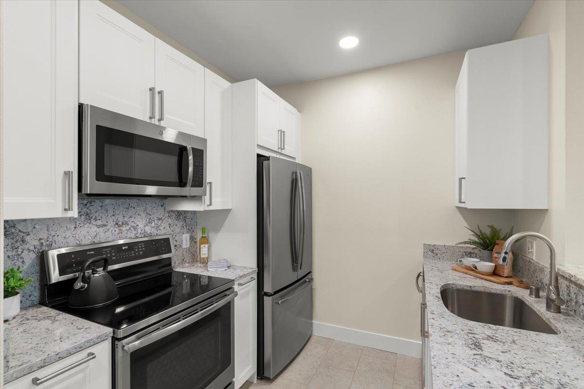 Detail Gallery Image 4 of 16 For 2255 Showers Dr #124,  Mountain View,  CA 94040 - 1 Beds | 1 Baths