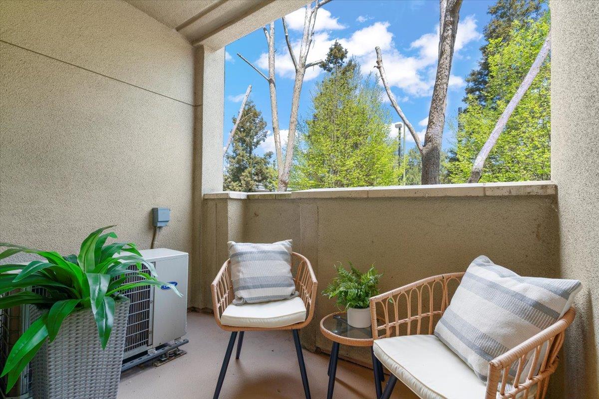 Detail Gallery Image 9 of 16 For 2255 Showers Dr #124,  Mountain View,  CA 94040 - 1 Beds | 1 Baths