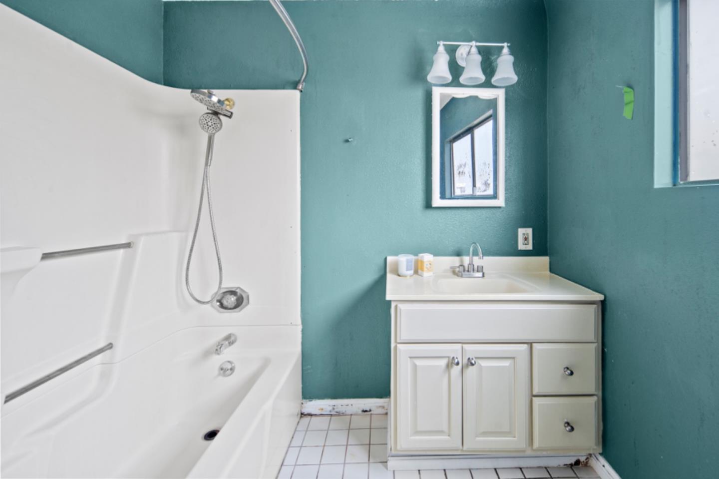 Detail Gallery Image 23 of 32 For 508 4th St, Pacific Grove,  CA 93950 - 2 Beds | 1 Baths