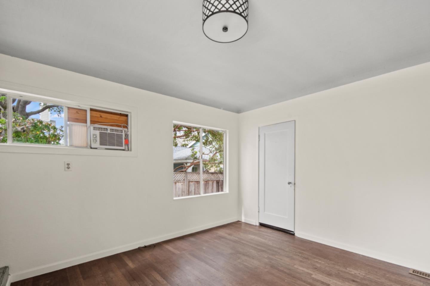 Detail Gallery Image 27 of 32 For 508 4th St, Pacific Grove,  CA 93950 - 2 Beds | 1 Baths