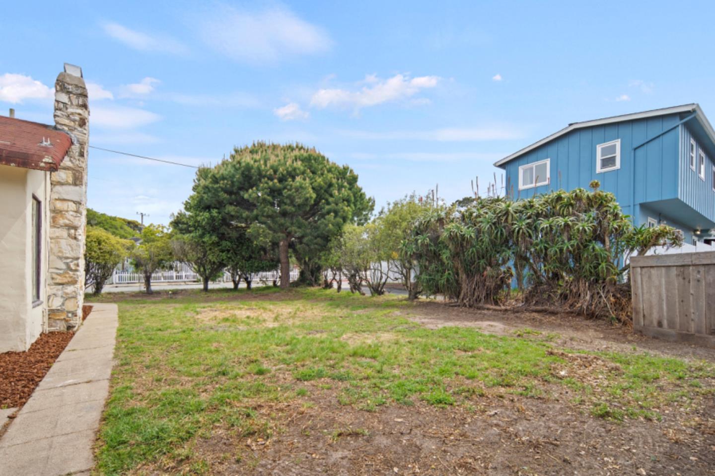Detail Gallery Image 31 of 32 For 508 4th St, Pacific Grove,  CA 93950 - 2 Beds | 1 Baths