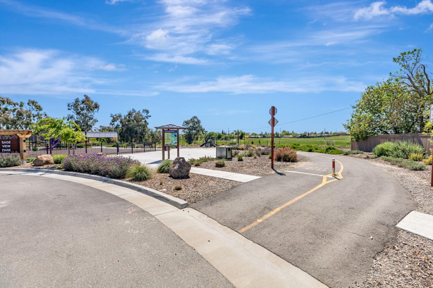 Detail Gallery Image 29 of 30 For 4840 Ambrosia Ct, Roseville,  CA 95747 - 3 Beds | 2 Baths