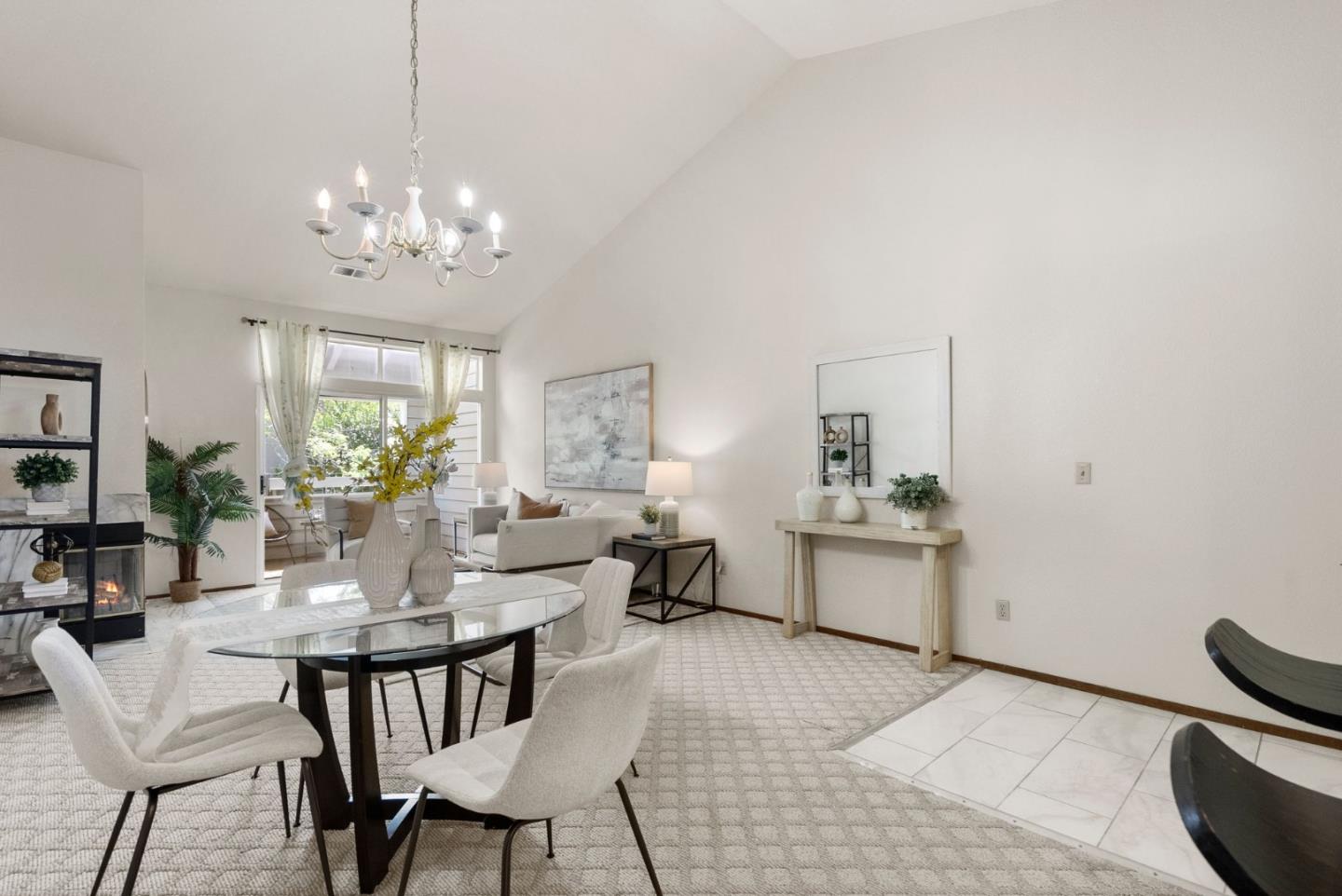 Detail Gallery Image 10 of 36 For 1795 Parkview Green Cir, San Jose,  CA 95131 - 2 Beds | 2 Baths