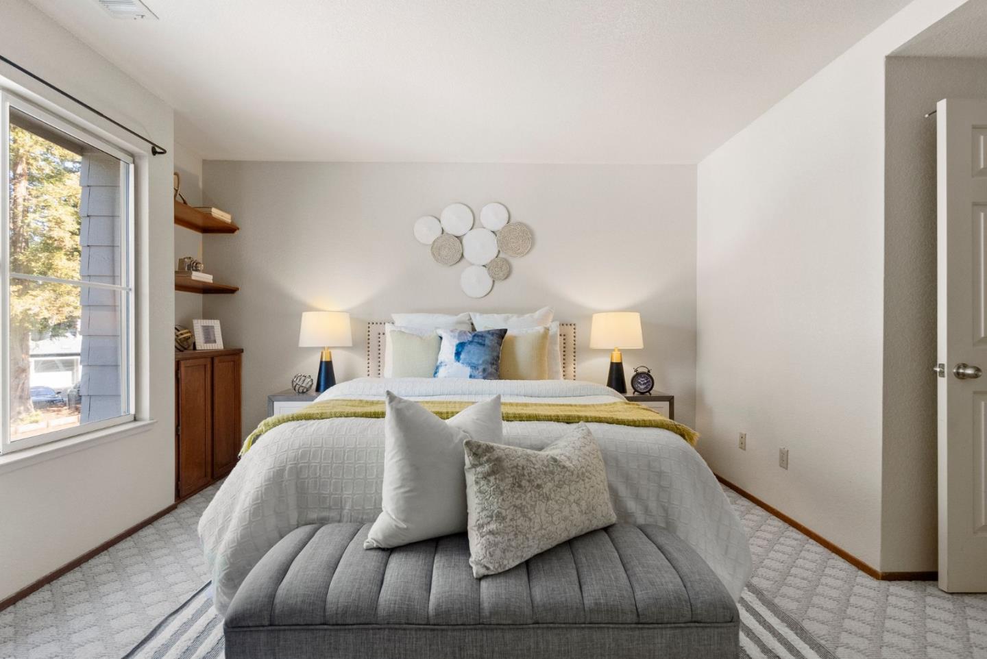 Detail Gallery Image 19 of 36 For 1795 Parkview Green Cir, San Jose,  CA 95131 - 2 Beds | 2 Baths