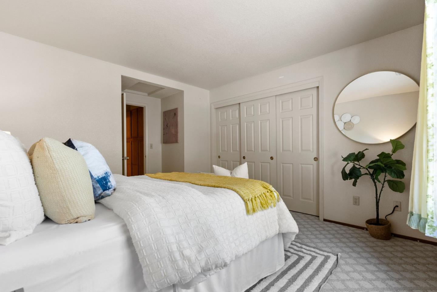 Detail Gallery Image 20 of 36 For 1795 Parkview Green Cir, San Jose,  CA 95131 - 2 Beds | 2 Baths